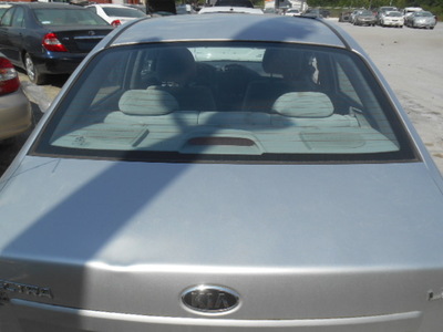 kia spectra