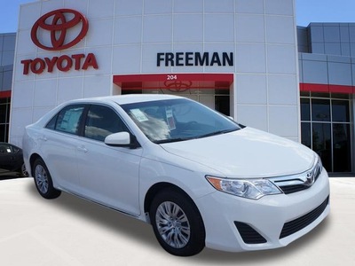 toyota camry 2014 white sedan le gasoline 4 cylinders front wheel drive 6 speed automatic 76053