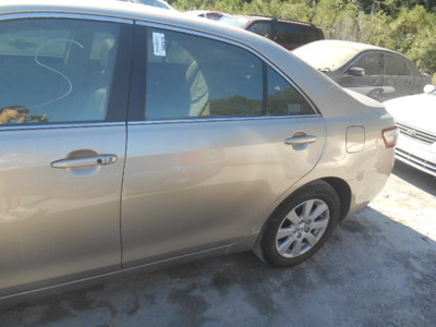 toyota camry hybrid