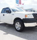 ford f 150 2005 white xl 8 cylinders automatic 77521