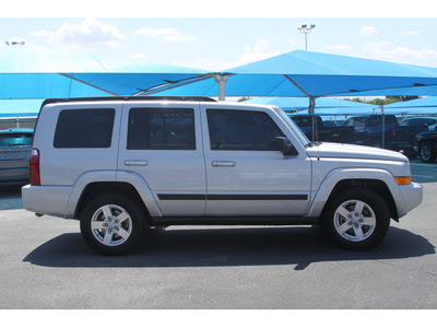 jeep commander 2007 silver suv sport 8 cylinders automatic 76234