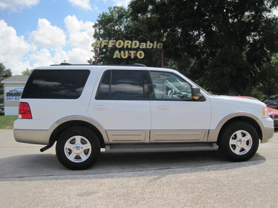 ford expedition 2004 white suv eddie bauer gasoline 8 cylinders rear wheel drive automatic with overdrive 77379