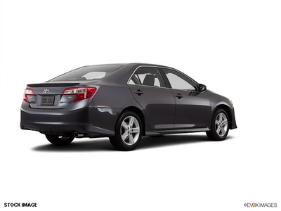 toyota camry 2014 sedan se gasoline 4 cylinders front wheel drive 6 speed automatic 76053