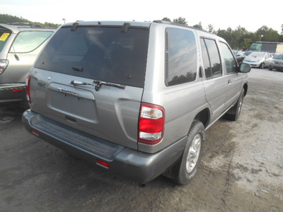 nissan pathfinder le se xe