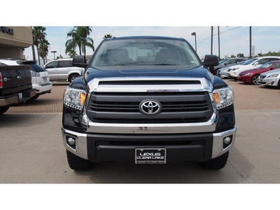 toyota tundra 2014 black sr5 8 cylinders automatic 77546