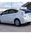 toyota prius 2011 white hybrid 4 cylinders front wheel drive cvt 79110