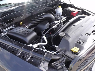 ram 1500 2013 st 8 cylinders 6 speed automatic 78224