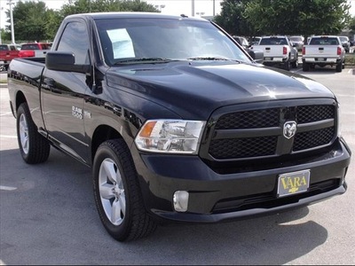 ram 1500 2013 st 8 cylinders 6 speed automatic 78224