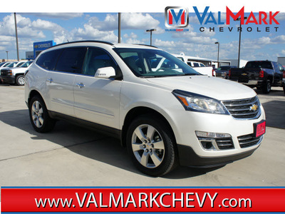 chevrolet traverse 2015 white suv ltz gasoline 6 cylinders front wheel drive 6 speed automatic 78130