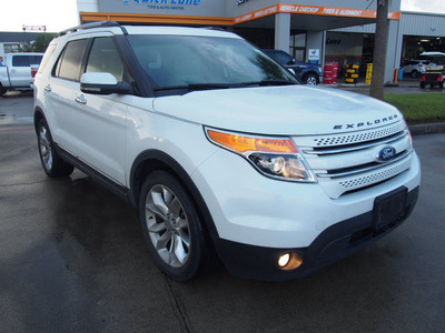 ford explorer 2011 white suv limited gasoline 6 cylinders 2 wheel drive 6 speed automatic 77539