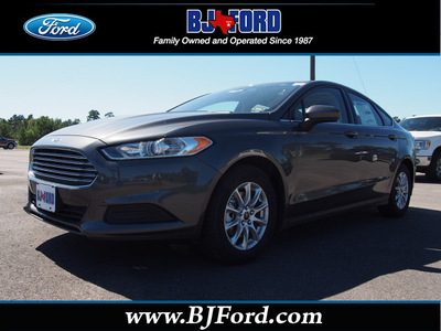 ford fusion 2015 dk  gray sedan s 4 cylinders automatic 77575