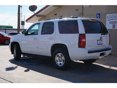 chevrolet tahoe 2014 white suv lt 8 cylinders automatic 79110