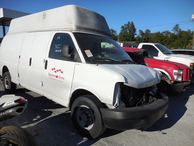 chevrolet express g3500 lt