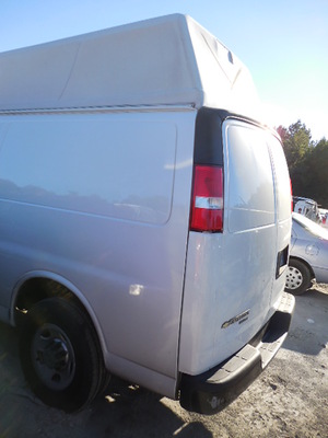 chevrolet express g3500 lt