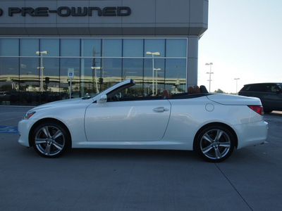 lexus is 350c 2012 white 6 cylinders 6 speed automatic 77074