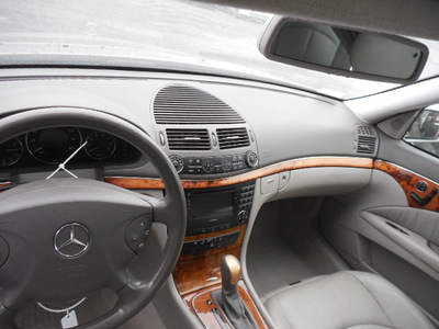 mercedes benz e320