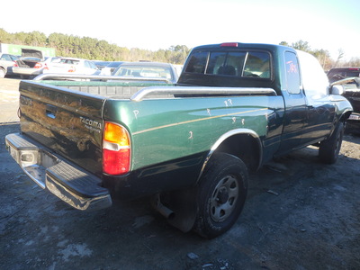 toyota tacoma xtracab prerunner