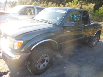 toyota tacoma xtracab prerunner