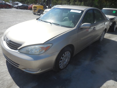 toyota camry le xle se