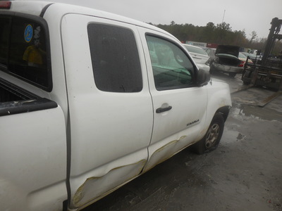 toyota tacoma access cab