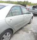 toyota camry le xle se