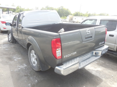 nissan frontier se le off