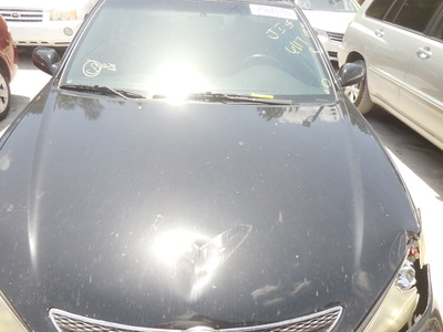 toyota camry le xle se