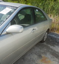 toyota camry le xle se