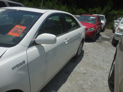 toyota camry hybrid