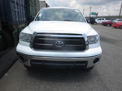 toyota tundra crewmax sr5