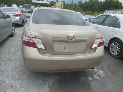 toyota camry hybrid