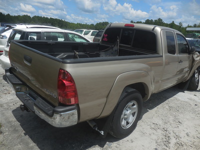 toyota tacoma access cab