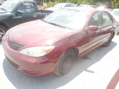 toyota camry le xle se