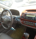 toyota camry le xle se