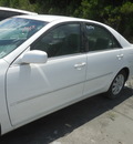 toyota camry le xle se