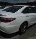 toyota camry le xle se xse