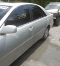 toyota camry le xle se