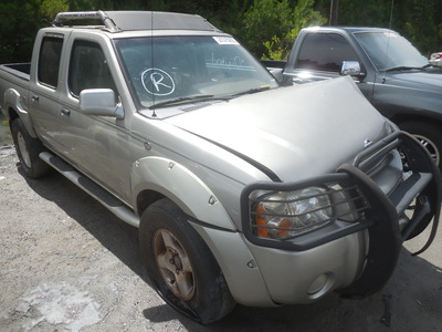 nissan frontier xe se