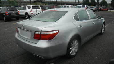 lexus ls 460l