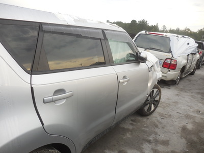 kia soul exclaim