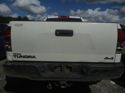 toyota tundra double cab sr5