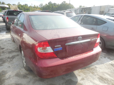 toyota camry le xle se