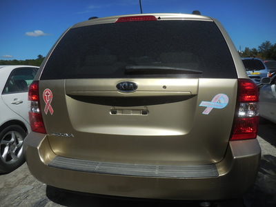 kia sedona