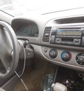 toyota camry le xle se