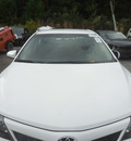 toyota camry l se le xle