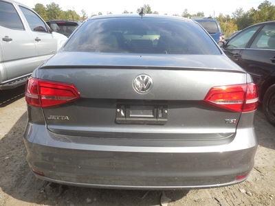 volkswagen jetta se