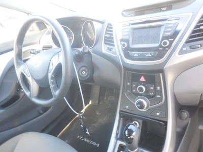 hyundai elantra se sport limited