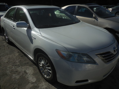 toyota camry hybrid