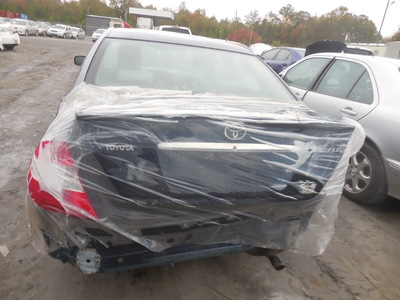 toyota camry le xle se