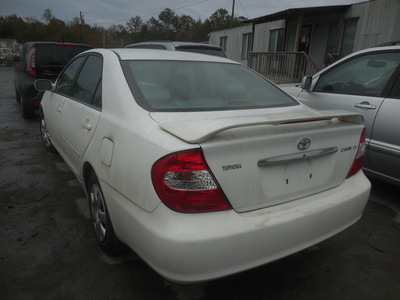 toyota camry le xle se